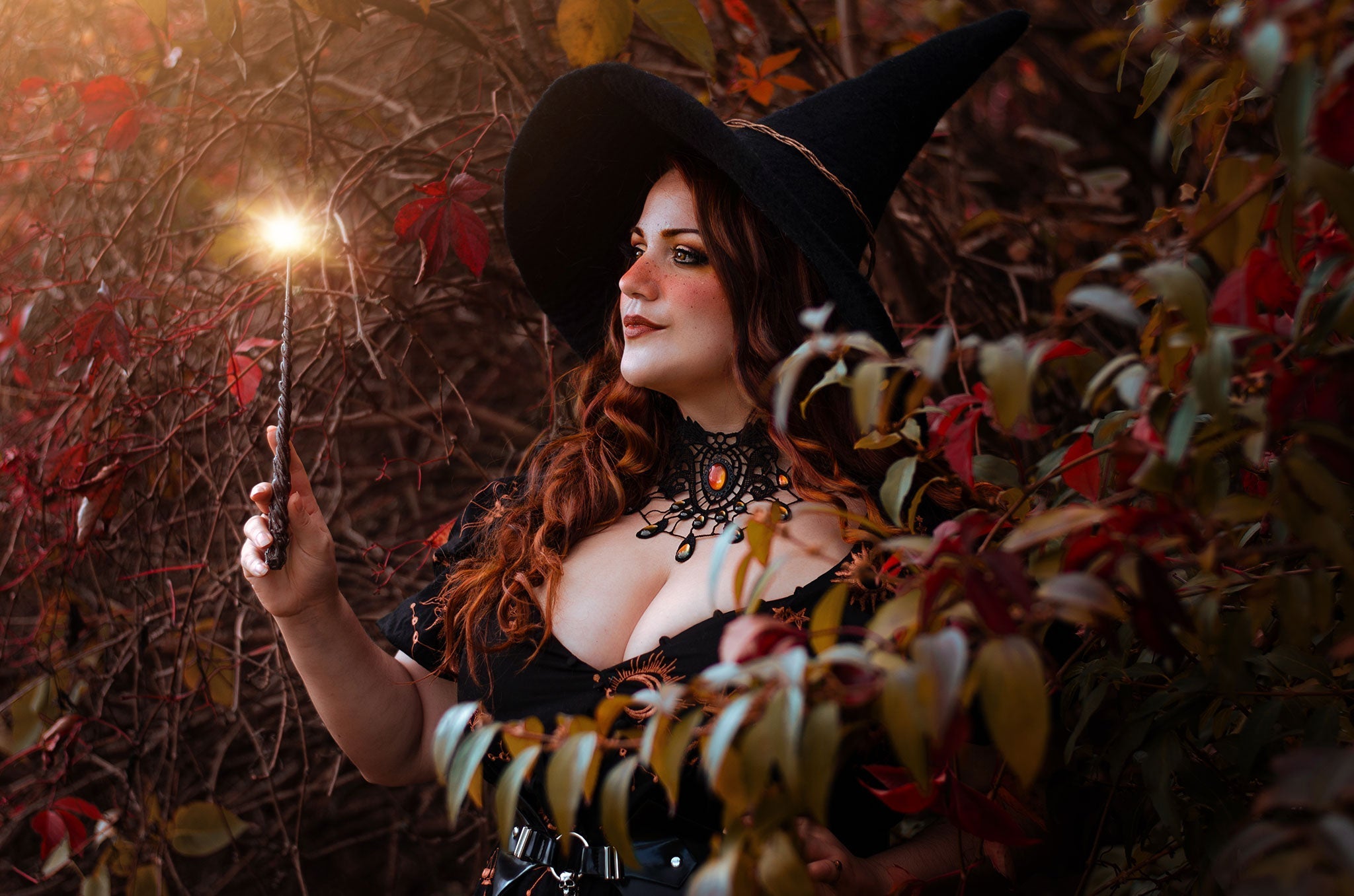 Autumn Witch: Halloween Look, Make-up & Witchy Schmuck