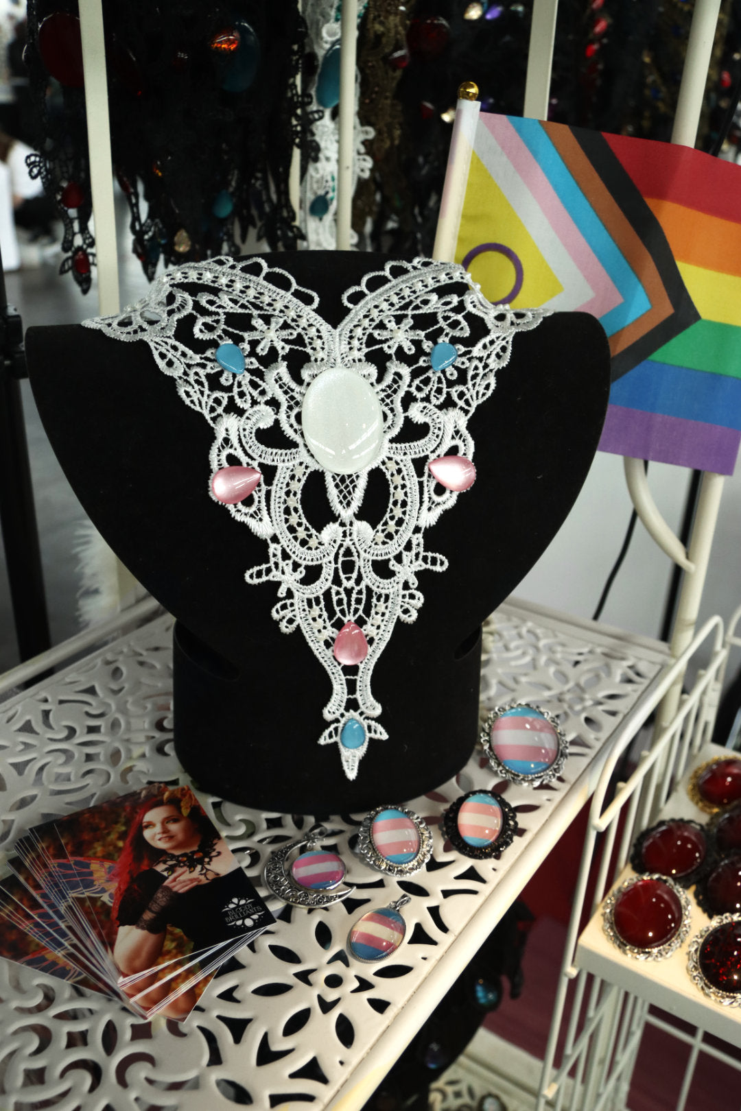 Collier Filigran Transflagge