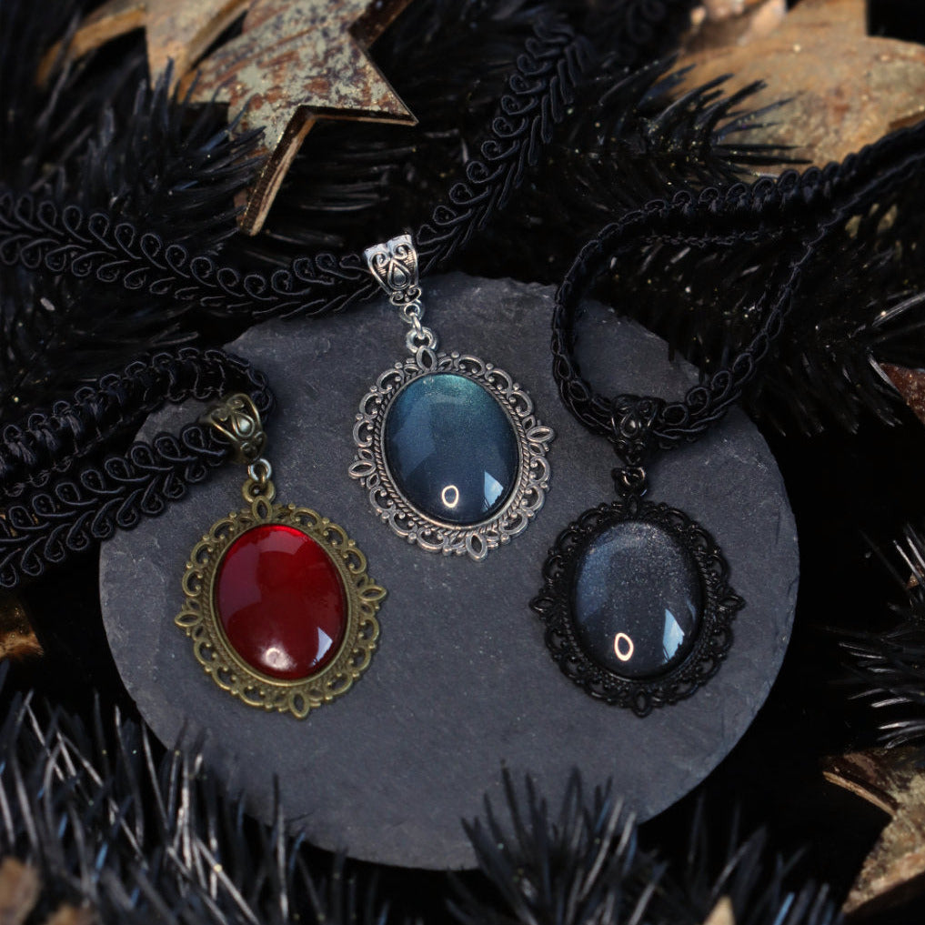 Sonderfarbe Hellblau - ausgewählte Schmuckstücke