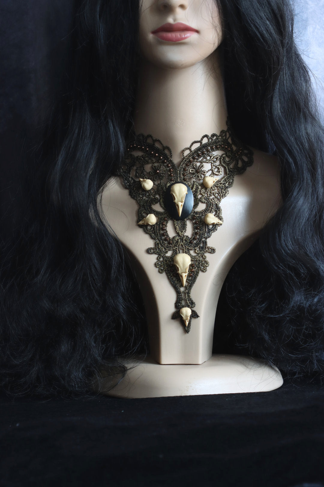 Vogelschädel Collier Filigran