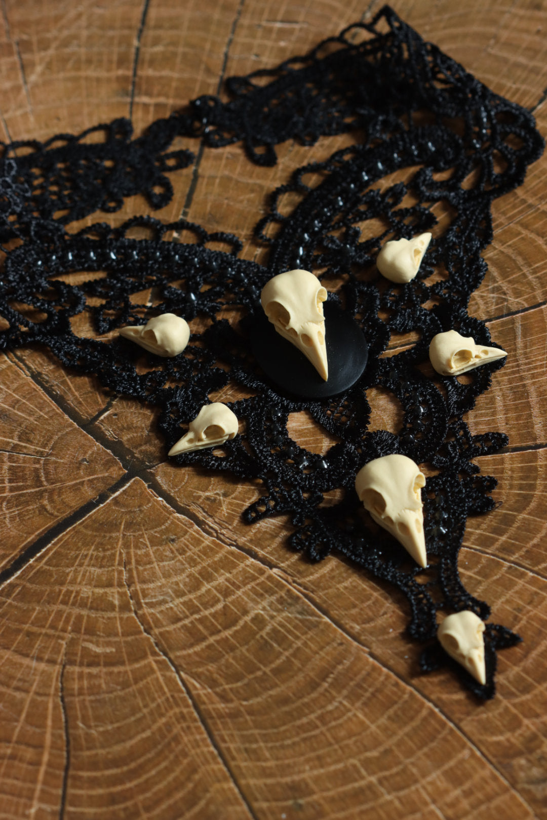 Vogelschädel Collier Filigran