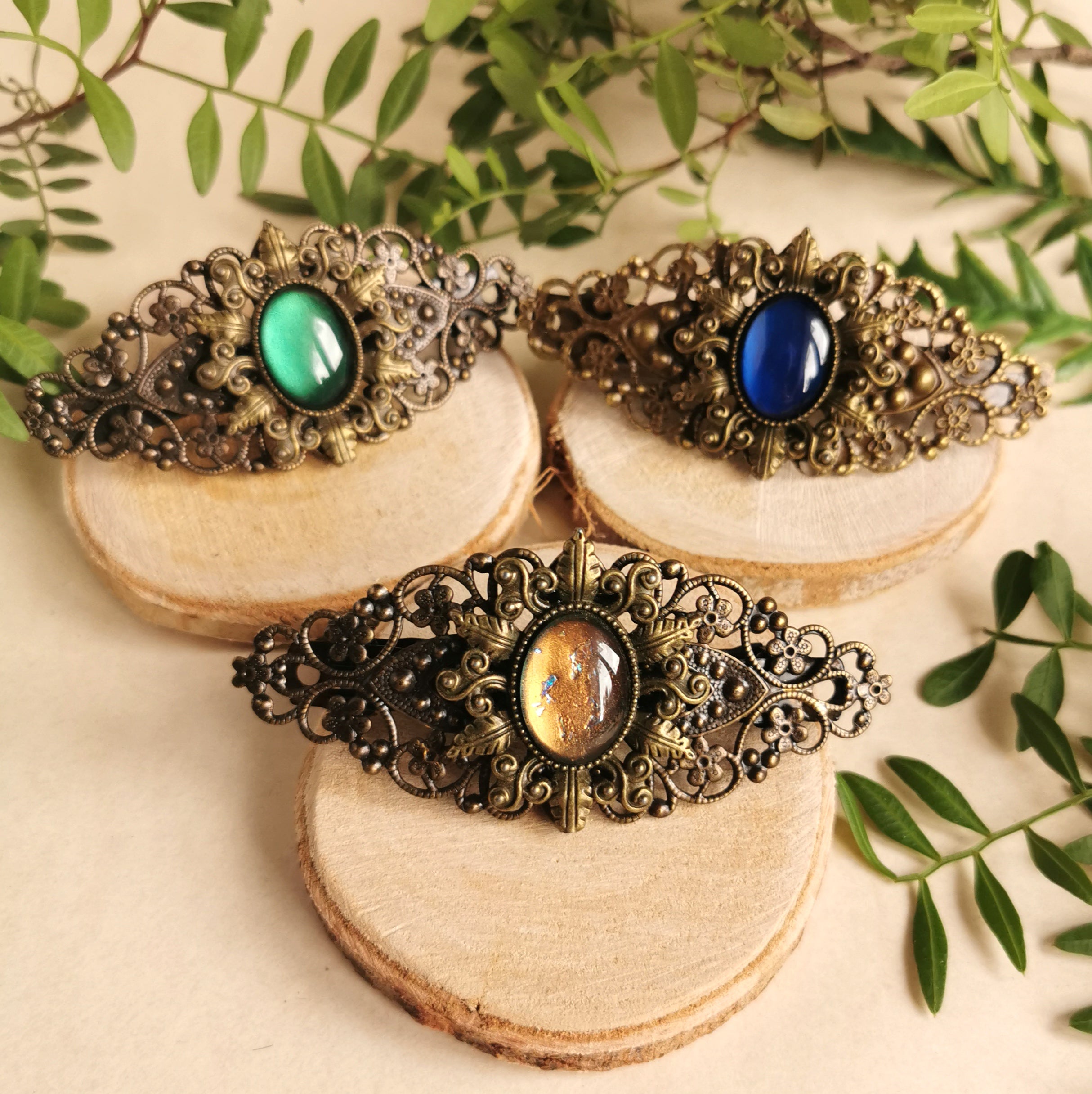 Sonderfarbe Hellblau - ausgewählte Schmuckstücke