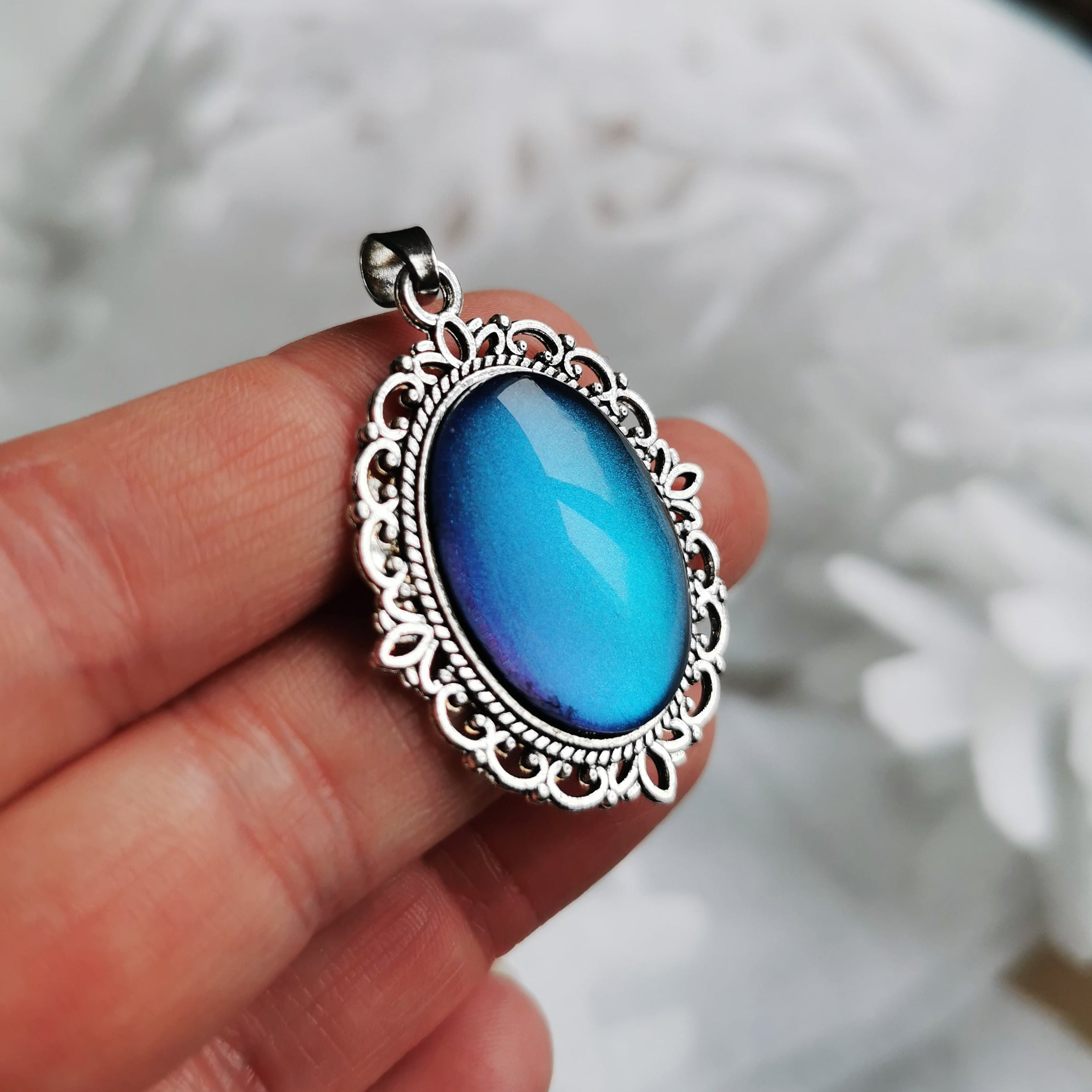 Sonderfarbe Hellblau - ausgewählte Schmuckstücke