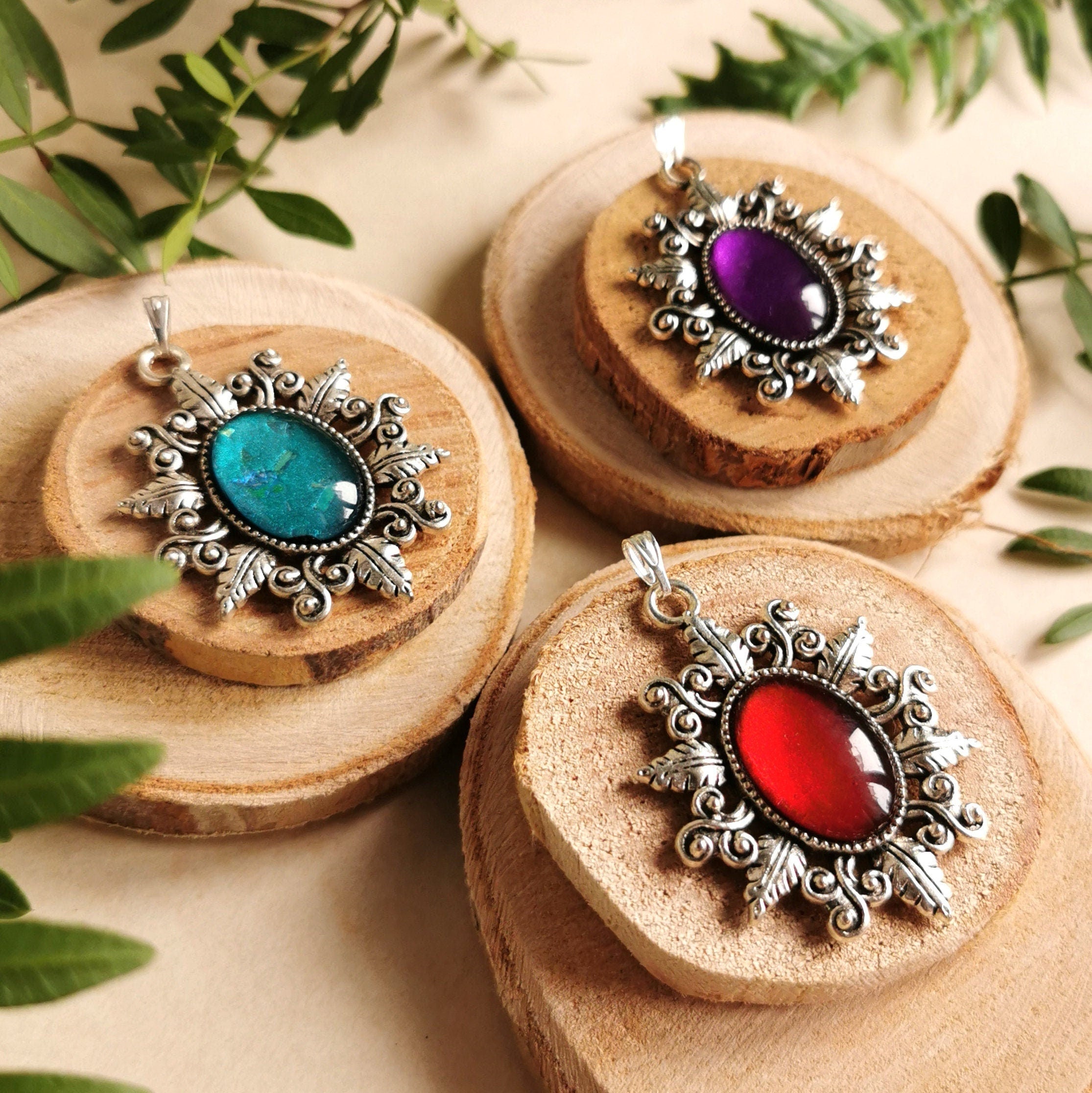 Stern Kette in Wunschfarbe, Vintage Schmuck gold, 20er Jahre Accessoires & Mittelalter Schmuck, Vintage Weihnachten, bronze Kette mit Stern -Pendants- BloodyBrilliants