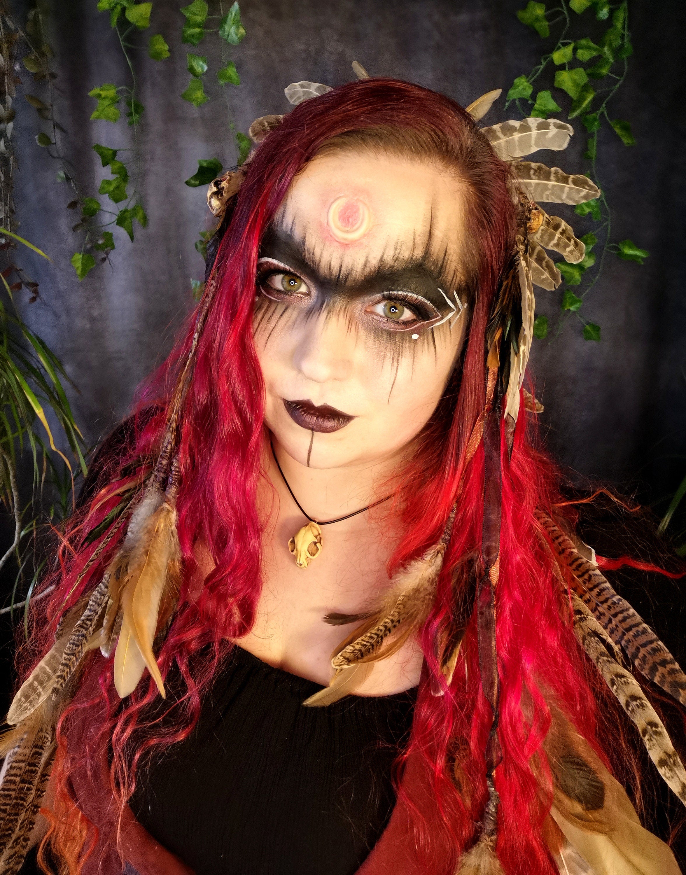 Katzen Schädel Anhänger aus Harz, Katzenschädel Kette als Mittelalter Schmuck, Gothic Schmuck für Dark Academia Outfit, Knochen Schmuck -Pendants- BloodyBrilliants