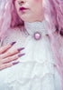 Runde Brosche Wunschfarbe aus Glassteinen in Silber und Bronze als Cosplay Schmuck und Gothic Accessoire