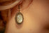 Ohrringe Oval hängend verziert mit farbigen Glassteinen in Silber Bronze Schwarz als edler Alltagsschmuck und als Geburtstagsgeschenk -Dangle & Drop Earrings- BloodyBrilliants