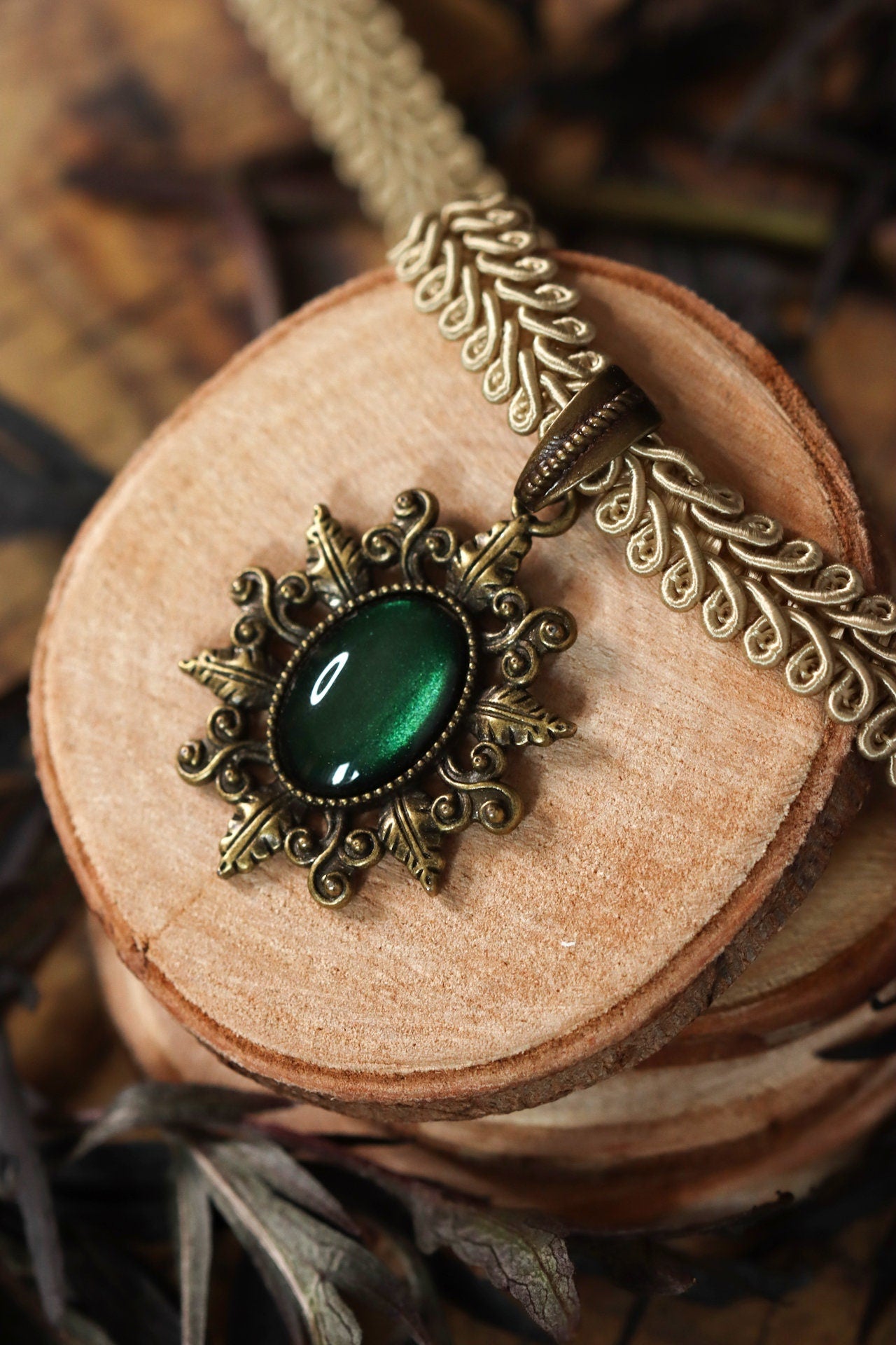 Choker gold mit Stern – goldene Choker Kette, Steampunk Kette, 20er Jahre Accessoire, Vintage Kette für Thanksgiving & Vintage Weihnachten -Chokers- BloodyBrilliants