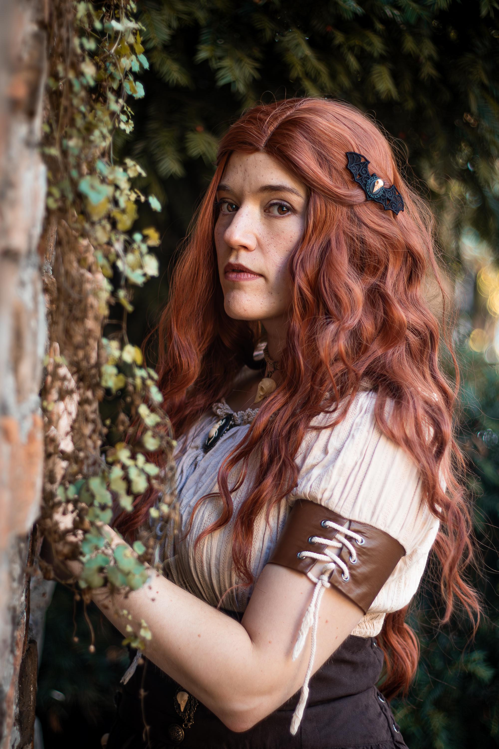 Fledermaus Haarspange mit Vogelschädel als Gothic Haarschmuck schwarz & Halloween Schmuck für Vampir Kostüm und Pagan Gothic Outfits -Hair Jewelry- BloodyBrilliants