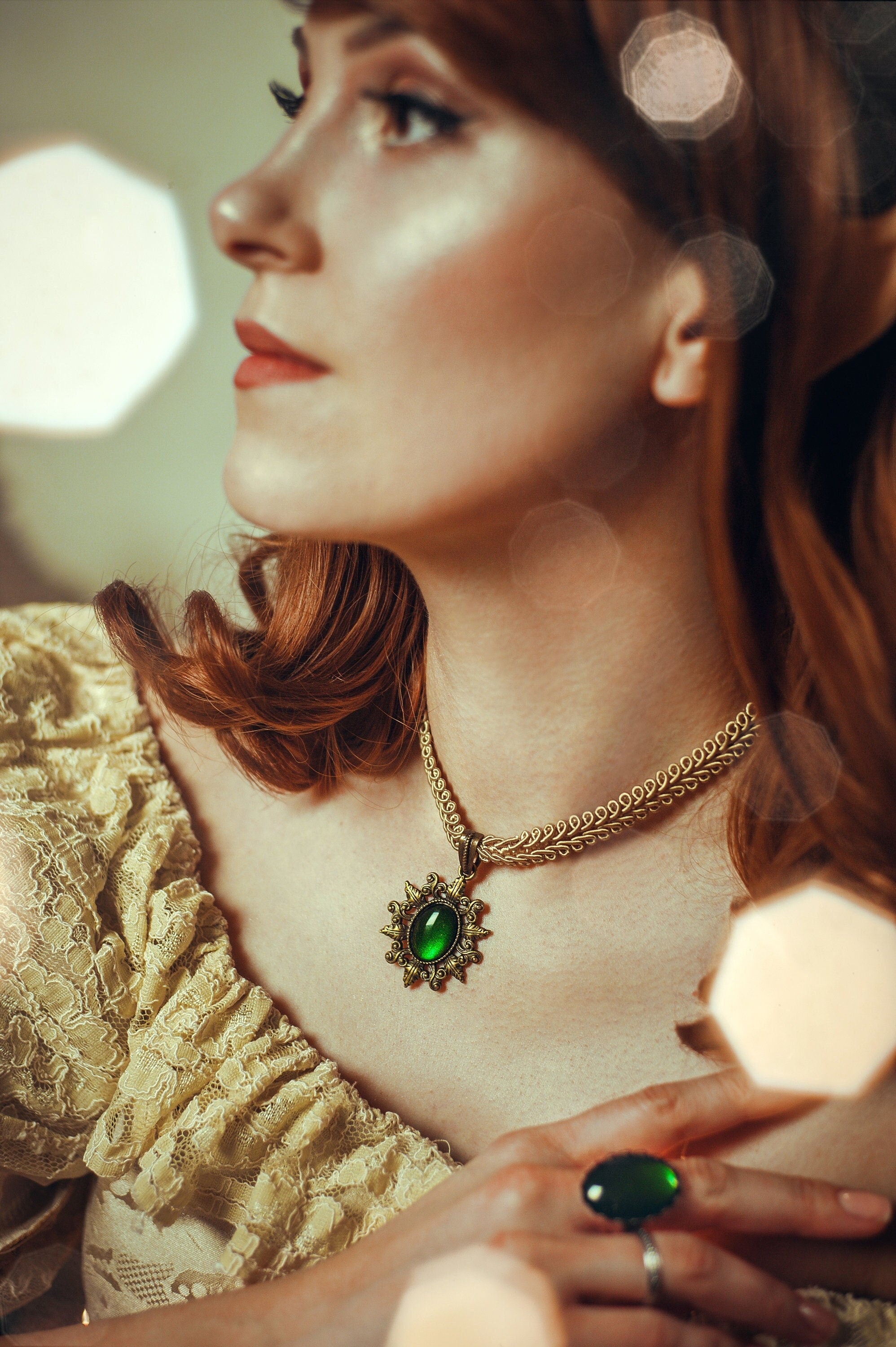 Choker gold mit Stern – goldene Choker Kette, Steampunk Kette, 20er Jahre Accessoire, Vintage Kette für Thanksgiving & Vintage Weihnachten -Chokers- BloodyBrilliants