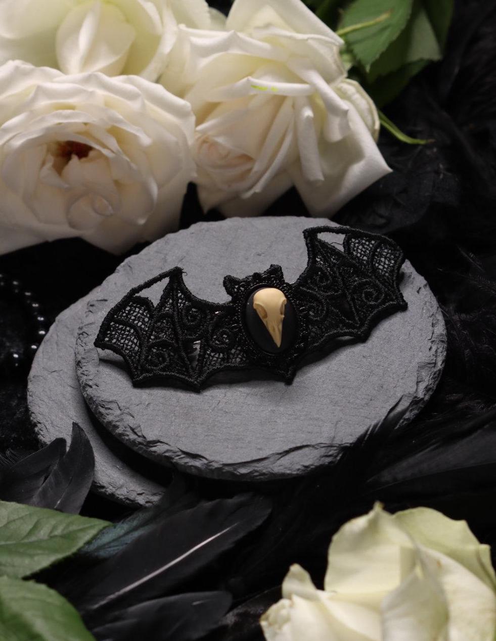 Fledermaus Haarspange mit Vogelschädel als Gothic Haarschmuck schwarz & Halloween Schmuck für Vampir Kostüm und Pagan Gothic Outfits -Hair Jewelry- BloodyBrilliants
