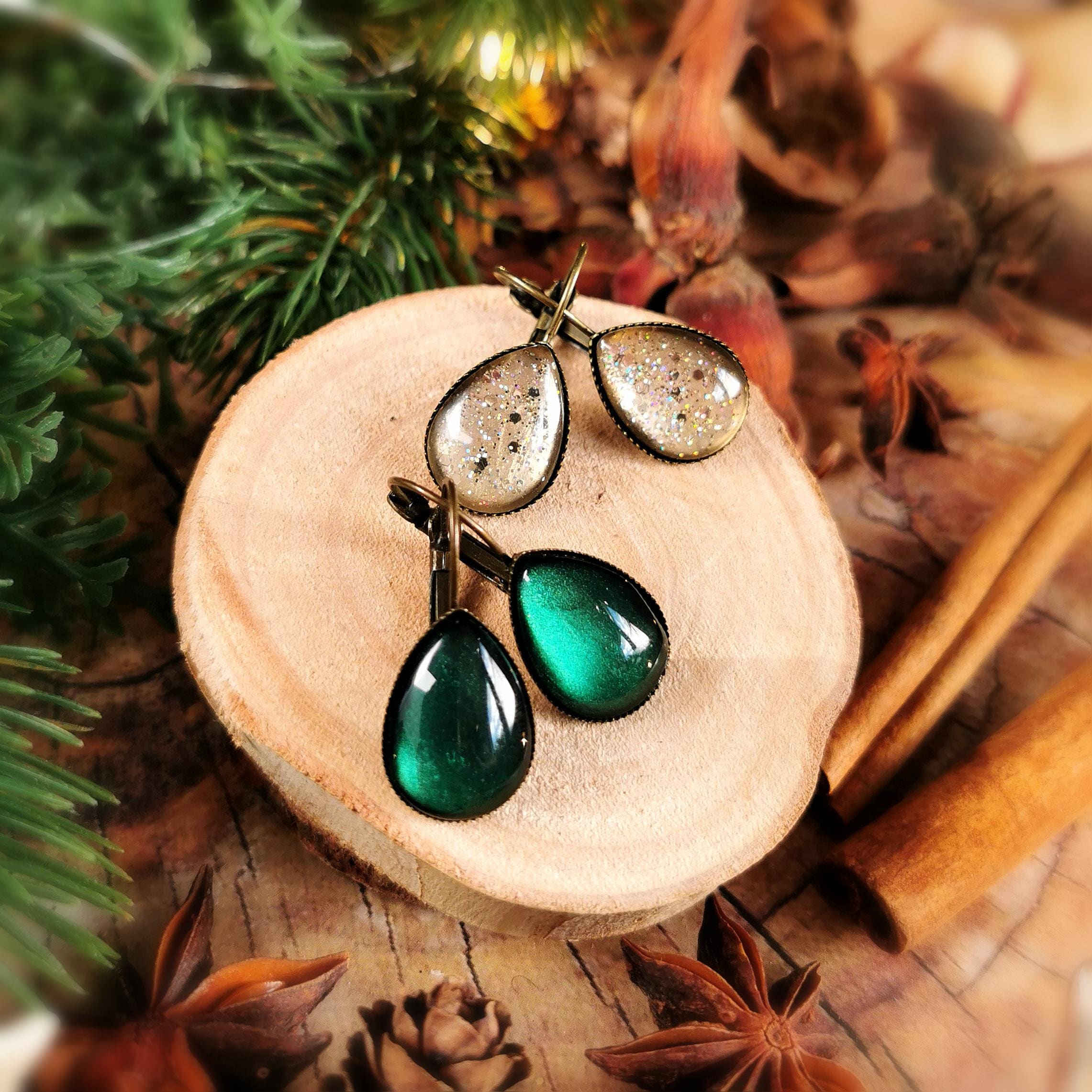 Steampunk Schmuckset Wunschfarbe aus Collier, Haarspange und Ohrringen mit farbigen Glassteinen für Boho Outfit und Vintage Hochzeit -Chokers- BloodyBrilliants