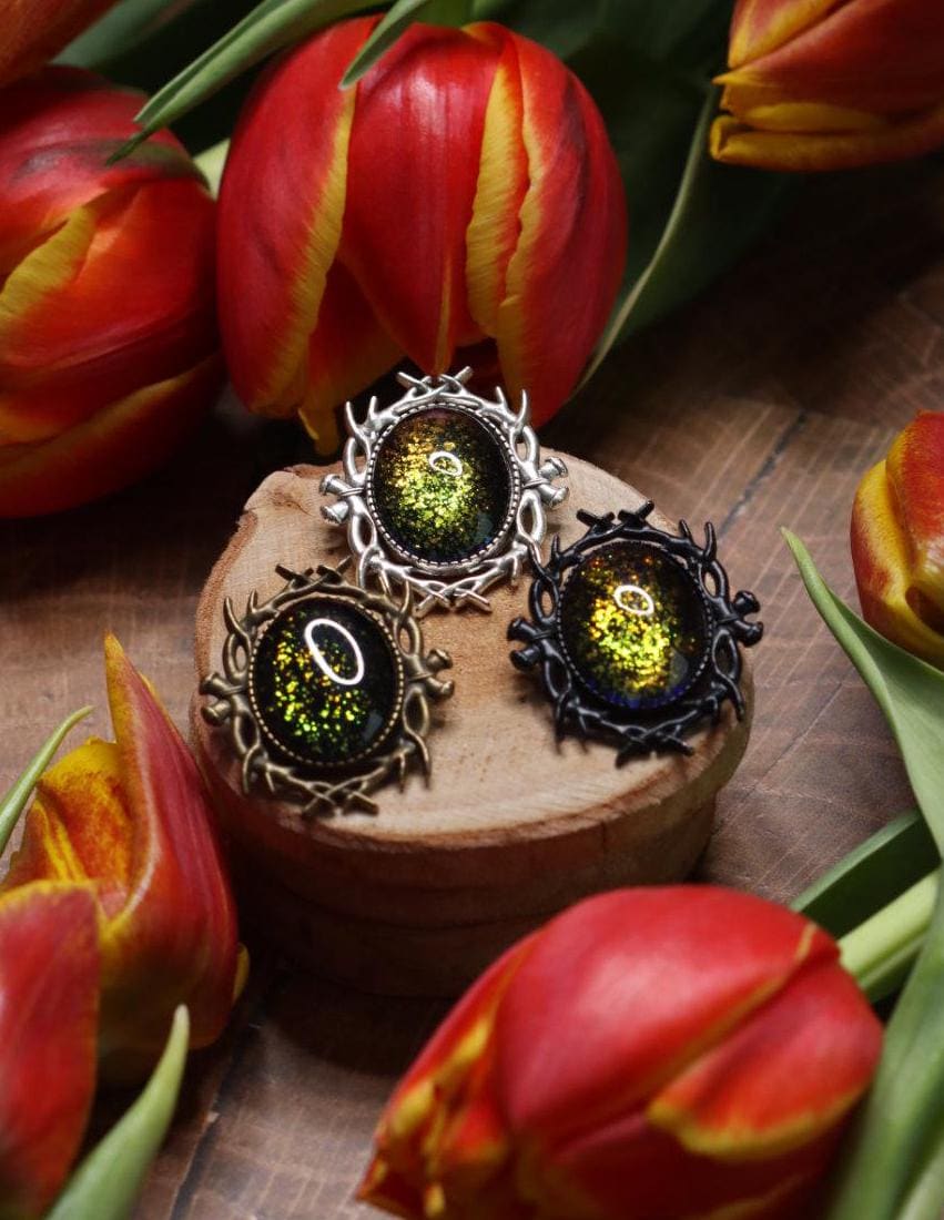 Ovale Brosche Geweih in Wunschfarbe – handgemachter Vintage Schmuck im Jugendstil für Cosplay, Fantasy-Outfits & Gothic Weihnachten Brosche -Brooches- BloodyBrilliants