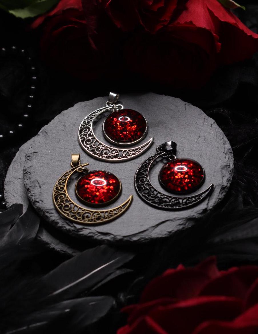 Mond Kette in Wunschfarbe - Choker schwarz als Vintage Halsband mit Halbmond im Dark Academia Style für Hexen Adventskalender, Mond Schmuck -Chokers- BloodyBrilliants