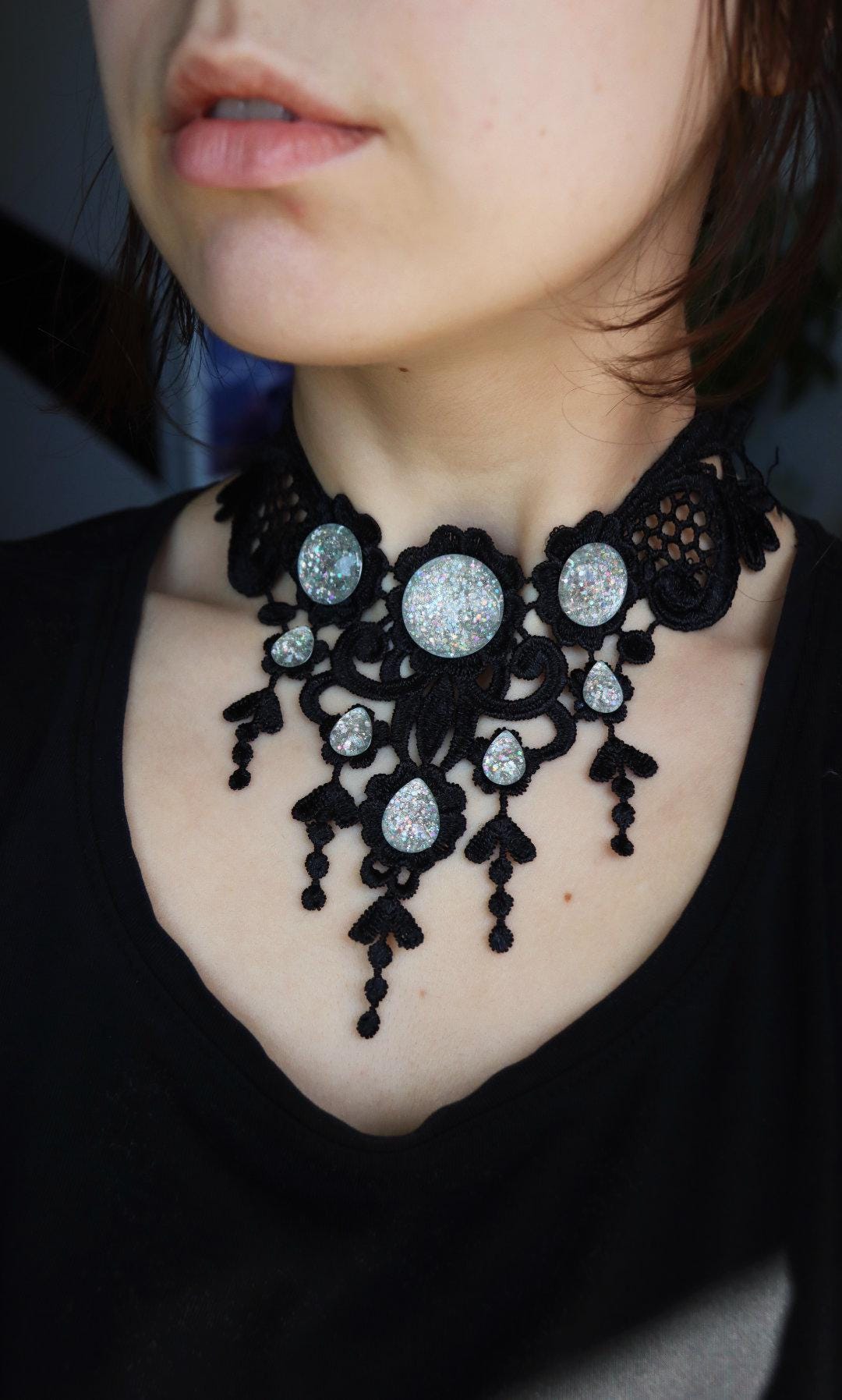 Collier Libelle schwarz -Chokers- BloodyBrilliants