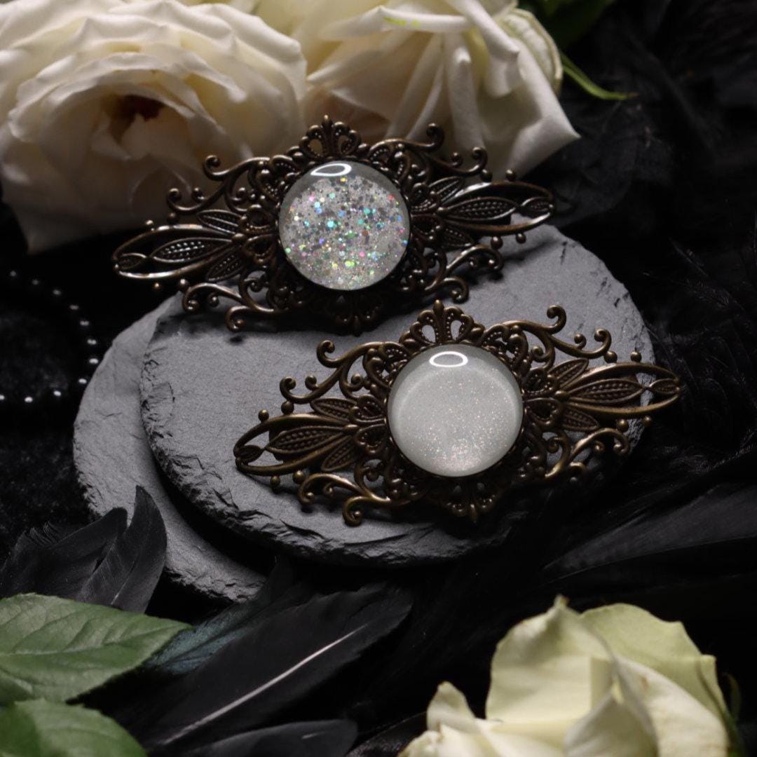 Steampunk Schmuckset Wunschfarbe aus Collier, Haarspange und Ohrringen mit farbigen Glassteinen für Boho Outfit und Vintage Hochzeit -Chokers- BloodyBrilliants