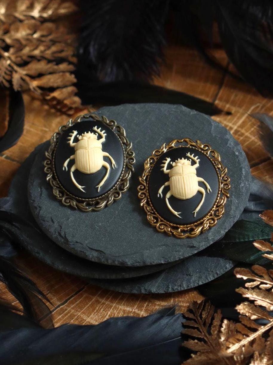 Skarabäus Brosche im Ägypten Stil als Cosplay Schmuck und LARP Accessoire für Kostüm und Convention -Brooches- BloodyBrilliants