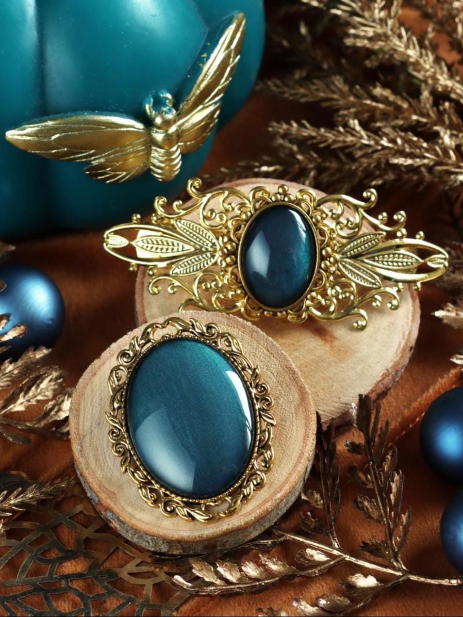 Haarspange & Brosche gold als Weihnachts Schmuckset in Wunschfarbe, Vintage Schmuck für Mittelalter Adventskalender Dark Academia Accessoire -Jewelry Sets- BloodyBrilliants