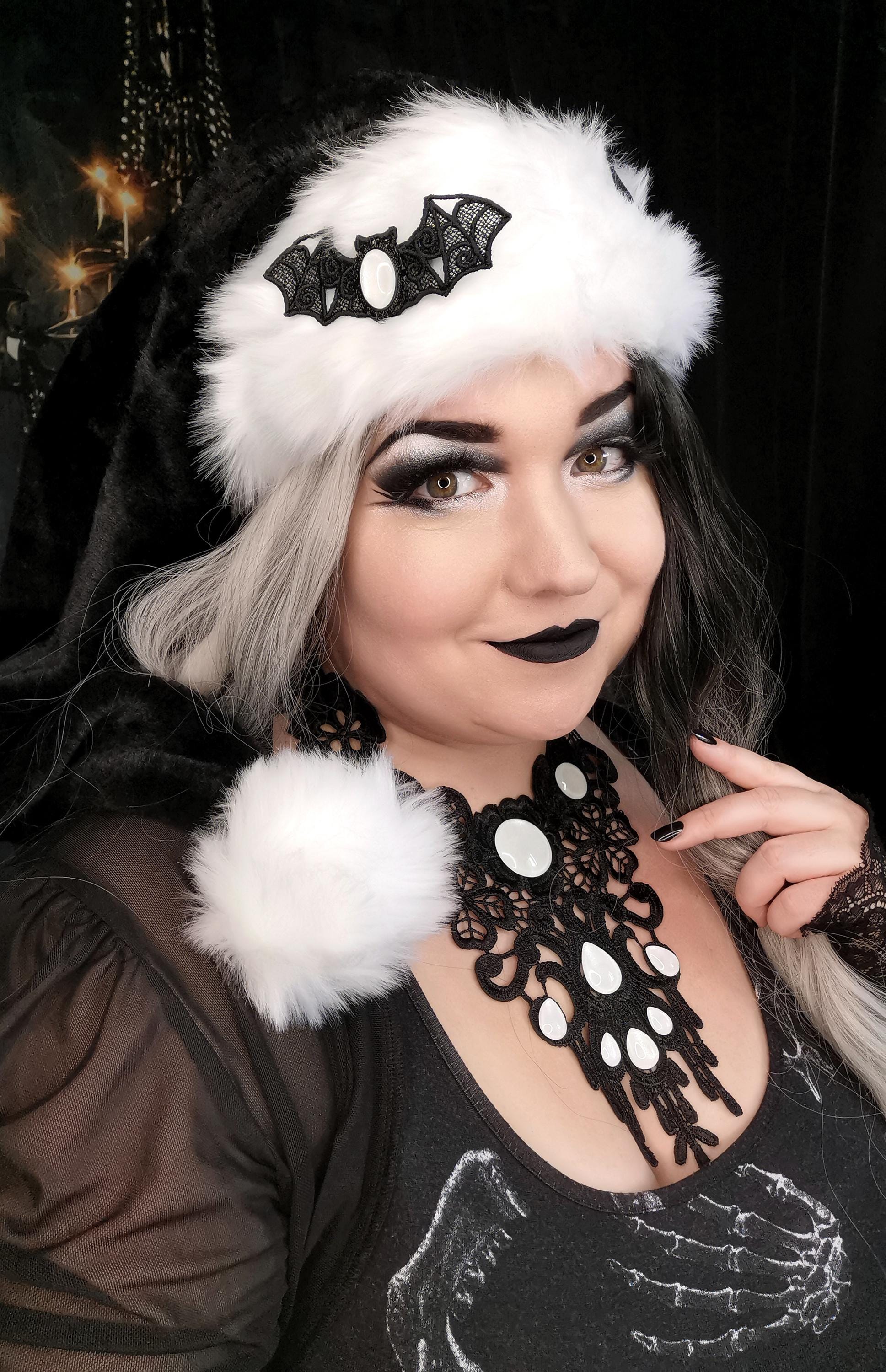 Fledermaus Haarspange in Wunschfarbe als Gothic Haarschmuck schwarz & Halloween Schmuck für Vampir Kostüm und Gothic Weihnachten -Hair Jewelry- BloodyBrilliants