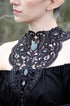 Collier schwarz Wunschfarbe Antik aus Spitze mit farbigen Glassteinen als Fantasy Schmuck für Fotoshooting oder Gothic Hochzeit -Chokers- BloodyBrilliants