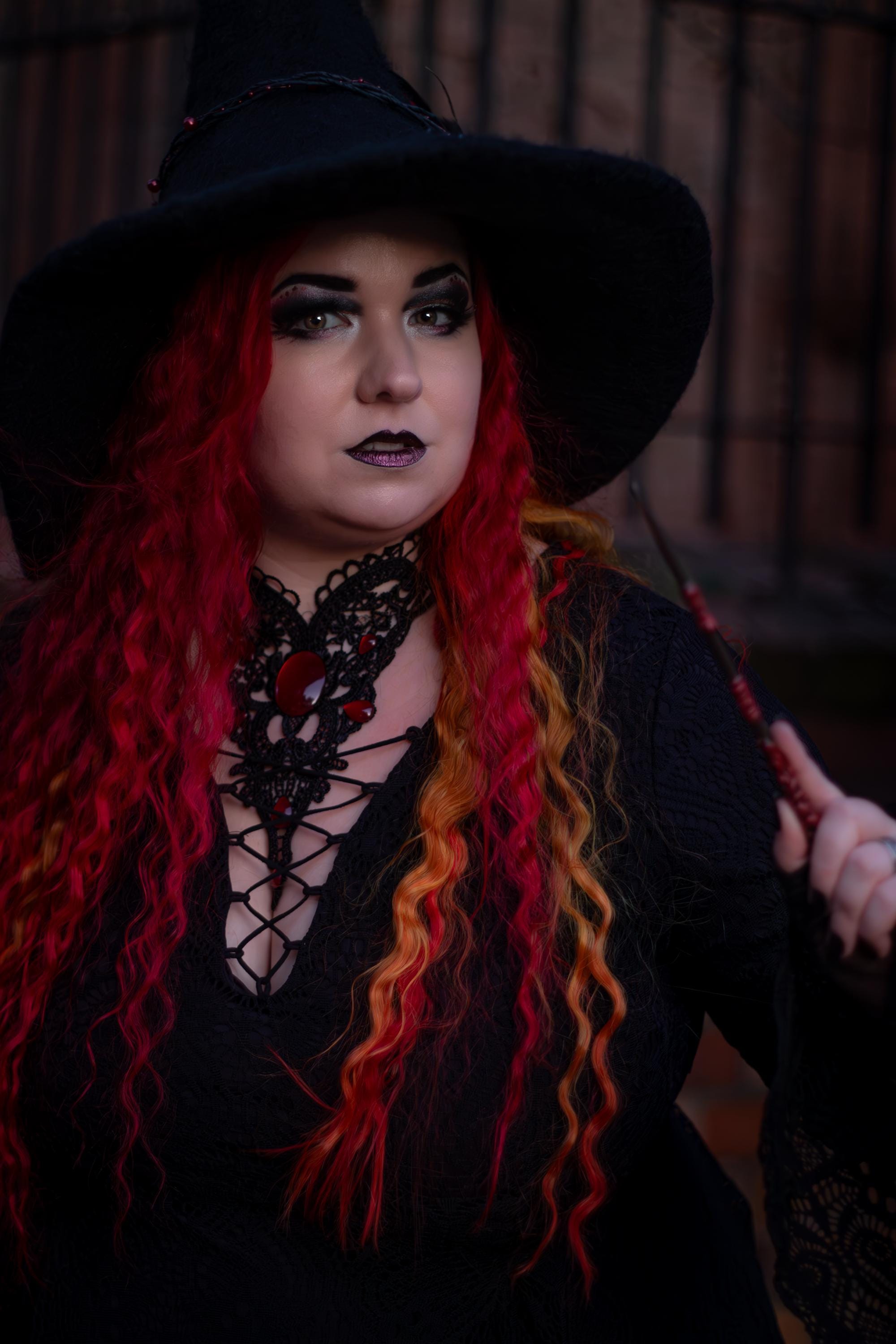 Collier filigran aus Spitze mit farbigen Cabochon Glassteinen für Steampunk Outfit und Gothic Hochzeit für Halloween Adventskalender -Chokers- BloodyBrilliants