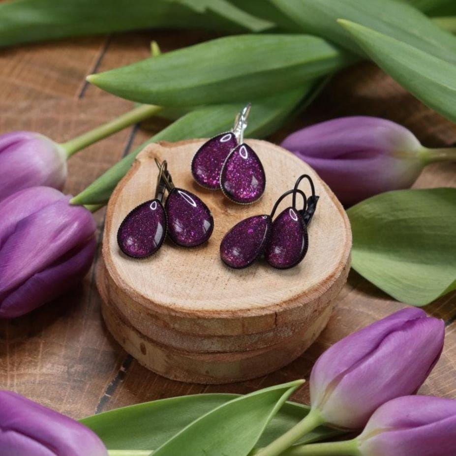 Tropfen Anhänger verziert mit Farbstein -Pendants- BloodyBrilliants