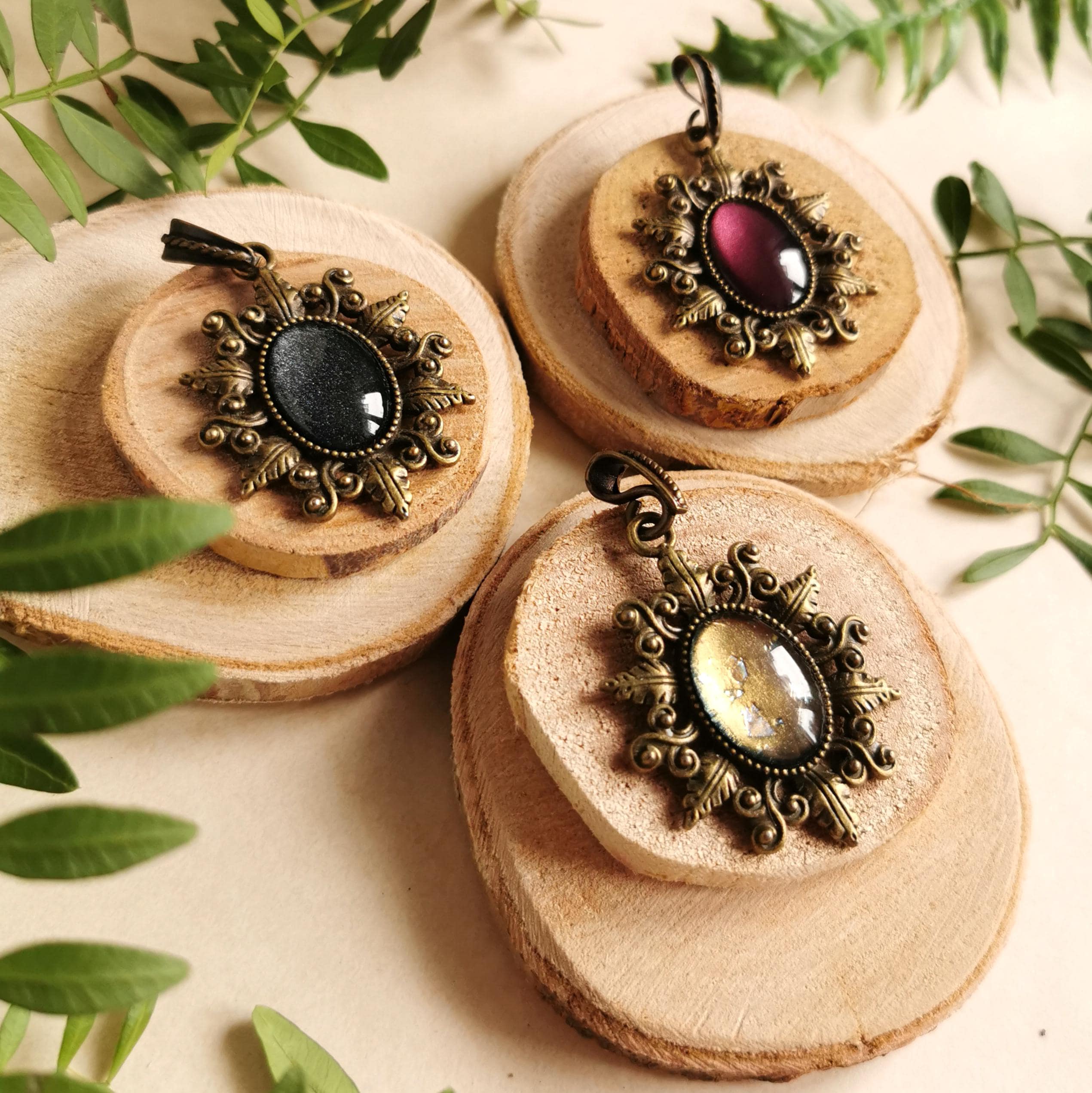 Stern Kette in Wunschfarbe, Vintage Schmuck gold, 20er Jahre Accessoires & Mittelalter Schmuck, Vintage Weihnachten, bronze Kette mit Stern -Pendants- BloodyBrilliants