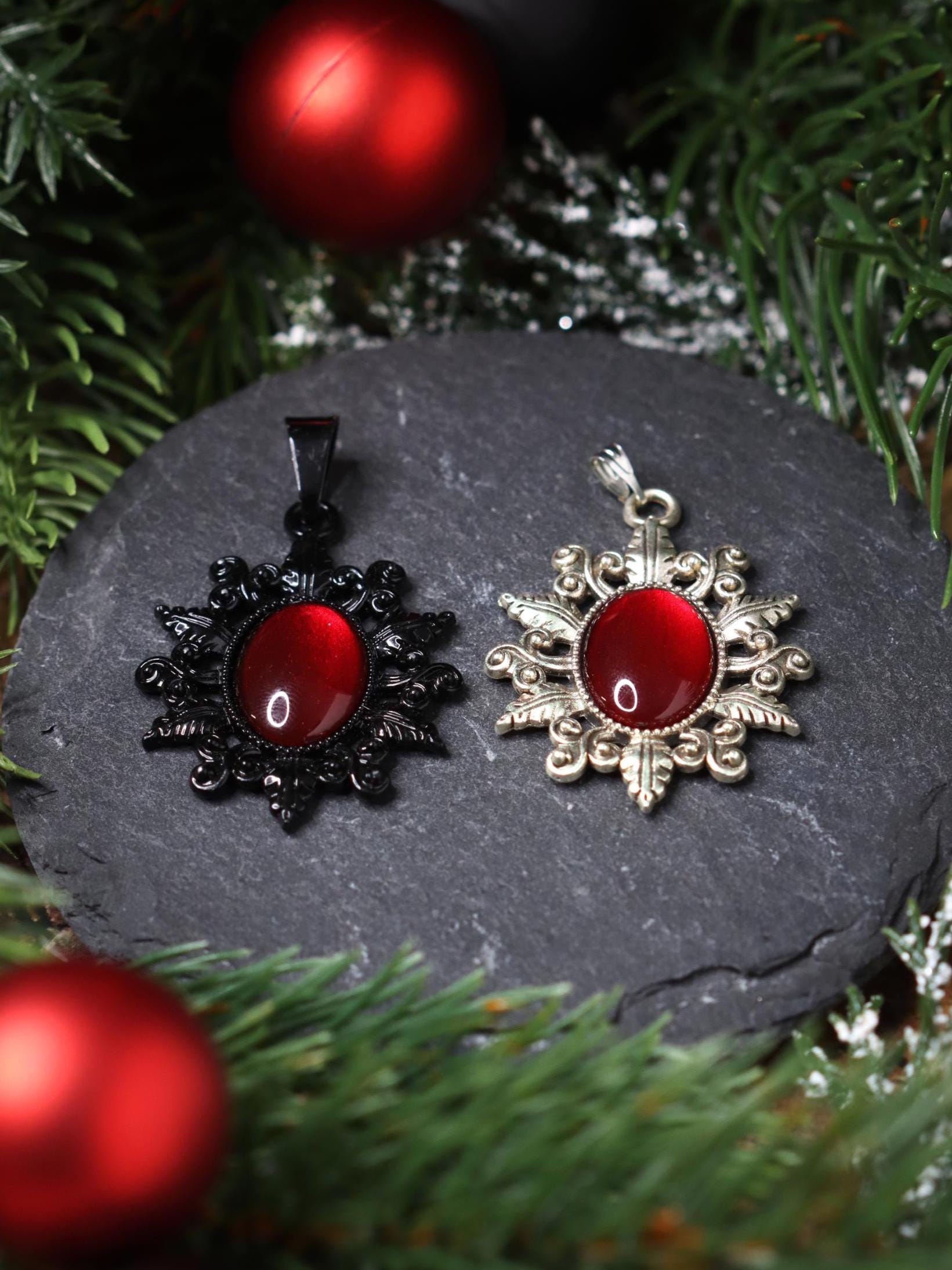 Stern Kette in Wunschfarbe, Vintage Schmuck gold, 20er Jahre Accessoires & Mittelalter Schmuck, Vintage Weihnachten, bronze Kette mit Stern -Pendants- BloodyBrilliants