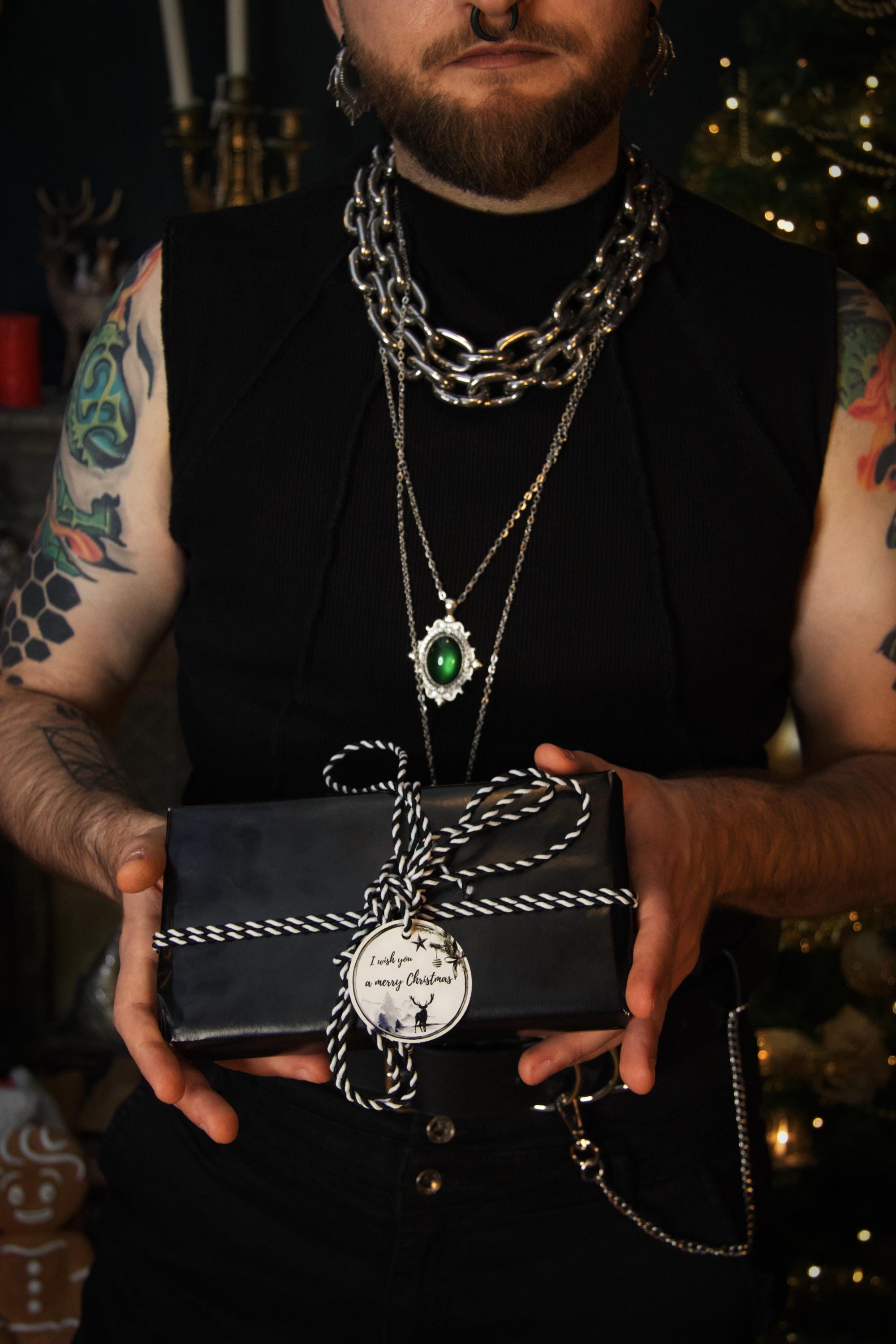 Barock Anhänger in Wunschfarbe, Vintage Kette & 20er Jahre Accessoires für Vintage Weihnachten, Gothic Kettenanhänger im Dark Academia Style -Pendants- BloodyBrilliants