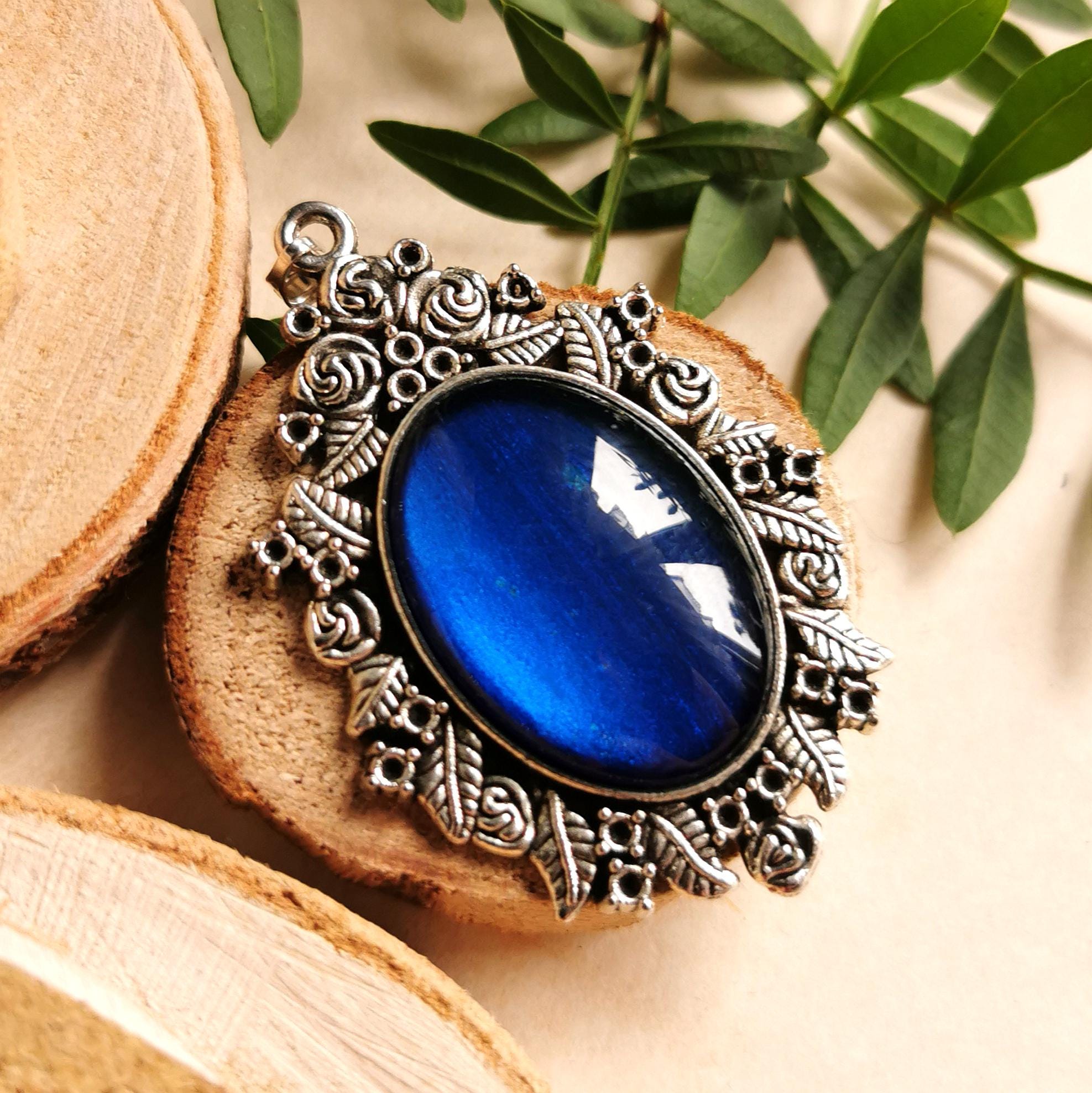 Rosen Kette & Ohrringe hängend in Wunschfarbe, Vintage Schmuck im Dark Academia Style, Mittelalter Schmuck, Gothic Kettenanhänger -Jewelry Sets- BloodyBrilliants