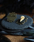 Vogel Schädel Brosche schwarz als Gothic Schmuck für Dark Academia Outfit, Mittelalter Schmuck Ostern, Hexen Geburtstag, Steampunk Schmuck -Brooches- BloodyBrilliants