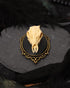 Hirsch Schädel Brosche schwarz als Gothic Schmuck für Dark Academia Outfit, Totenkopf Schmuck Hirsch ohne Geweih, Mittelalter Schmuck Ostern -Brooches- BloodyBrilliants