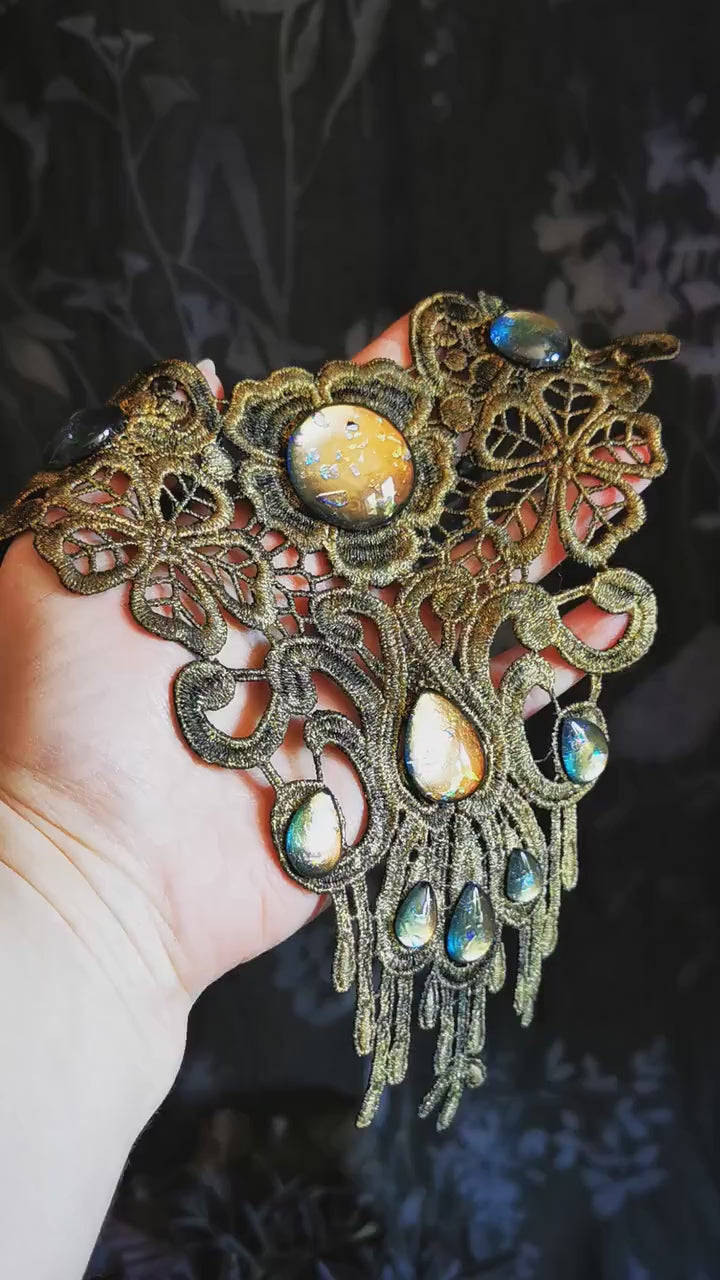 Steampunk Schmuckset Wunschfarbe aus Collier, Haarspange und Ohrringen mit farbigen Glassteinen für Boho Outfit und Vintage Hochzeit