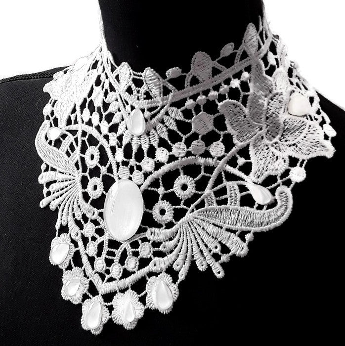 Collier weiß Flügel
