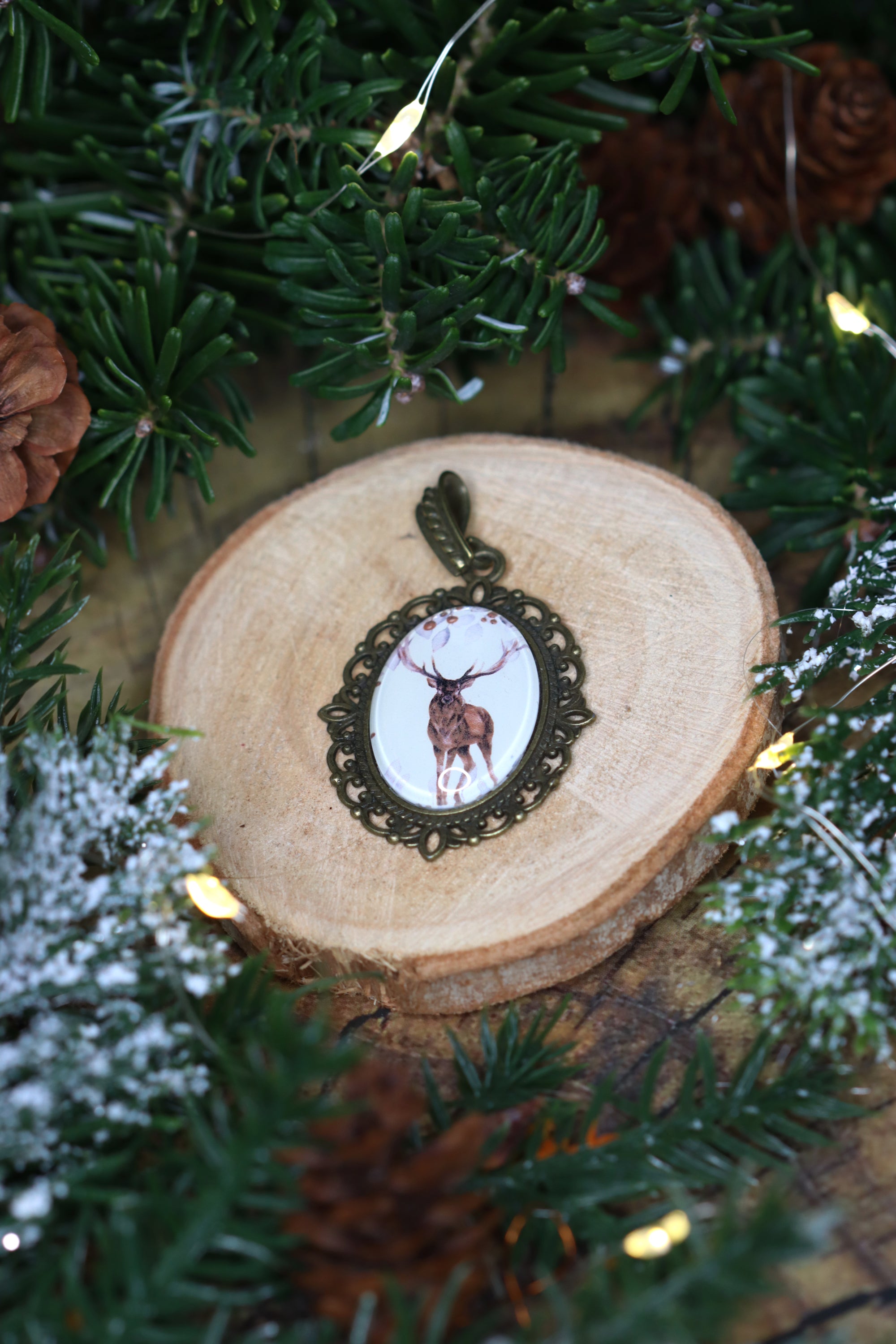 Hirsch Motivschmuck Landhaus