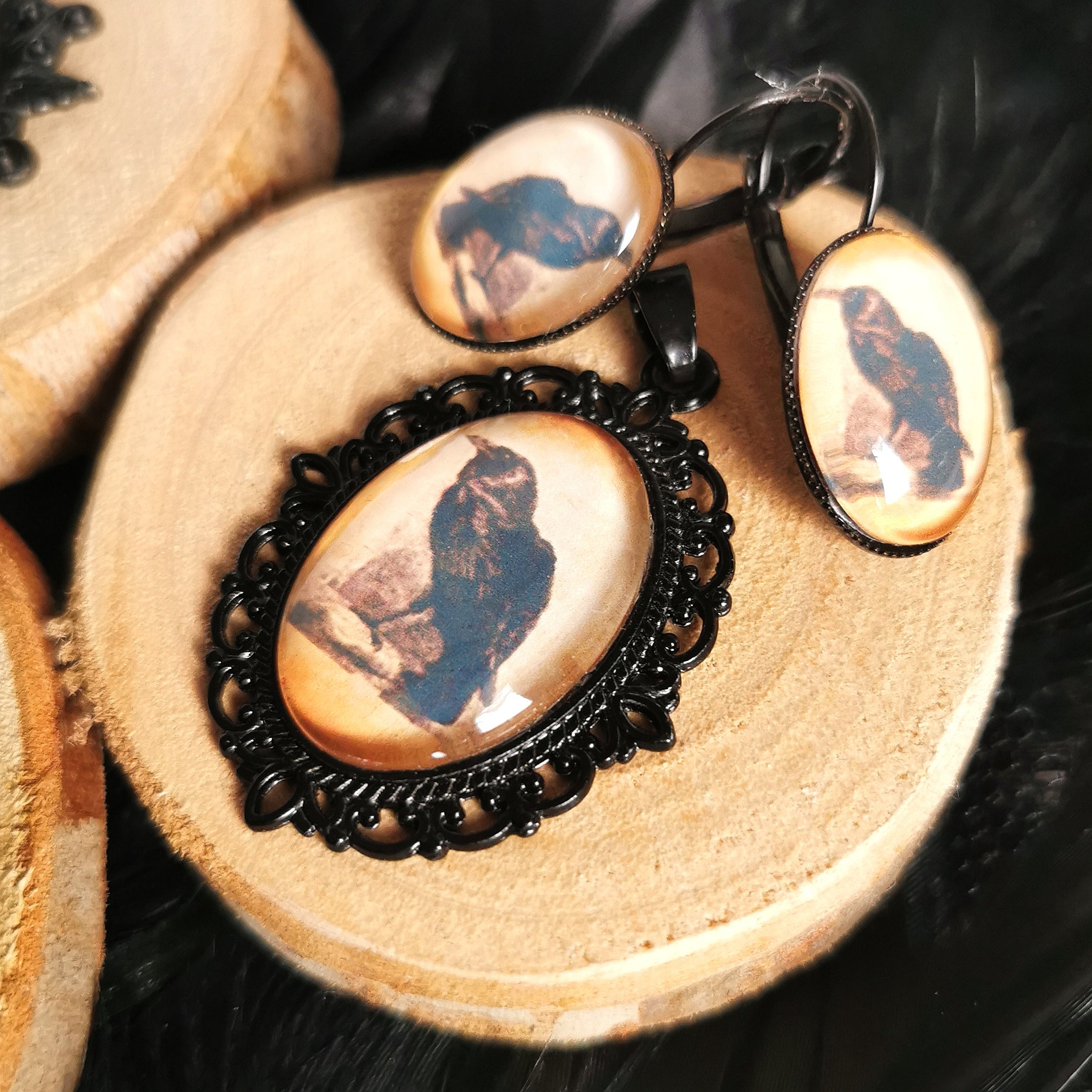 Rabe Motivschmuck Vintage
