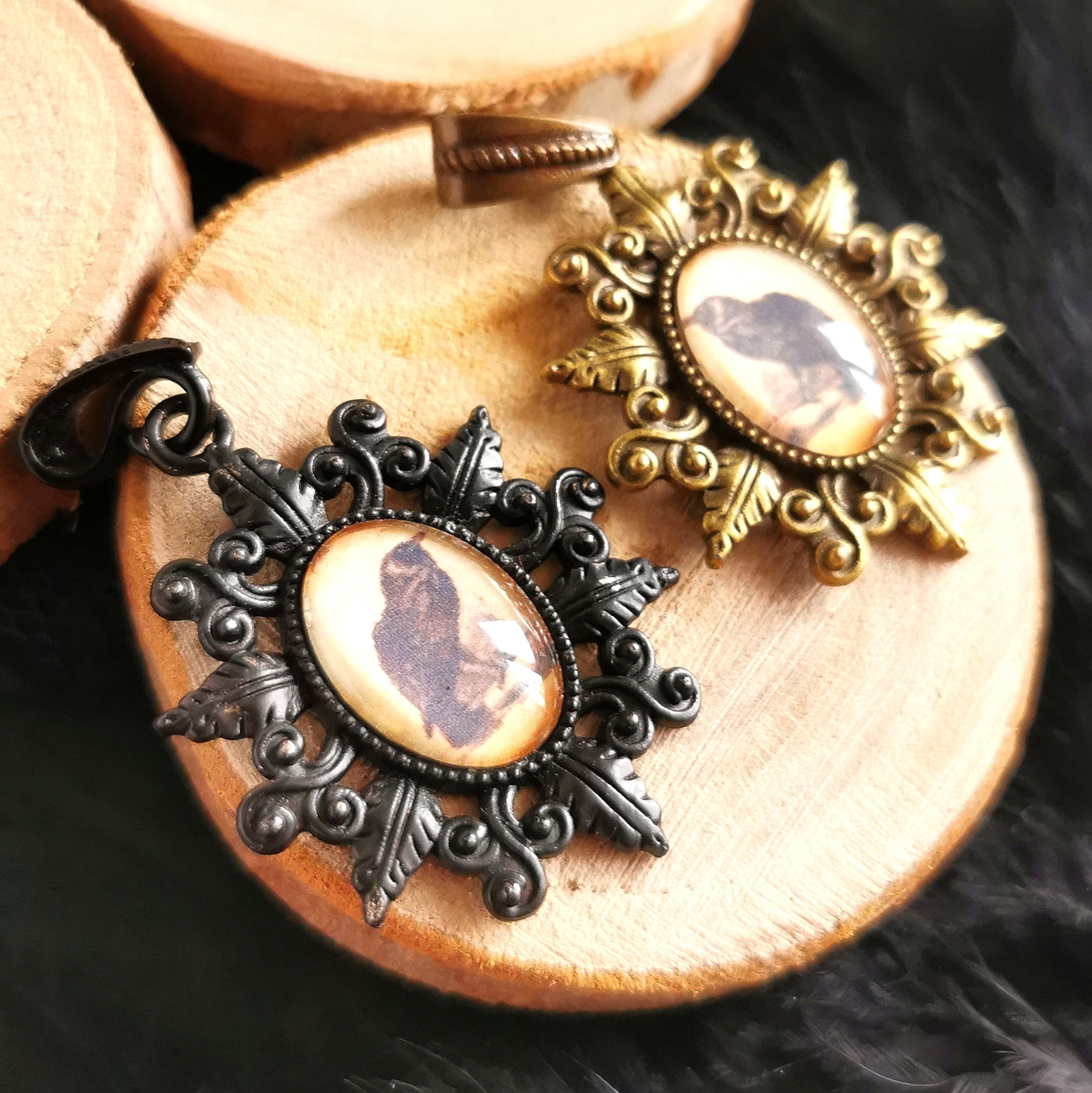 Rabe Motivschmuck Vintage