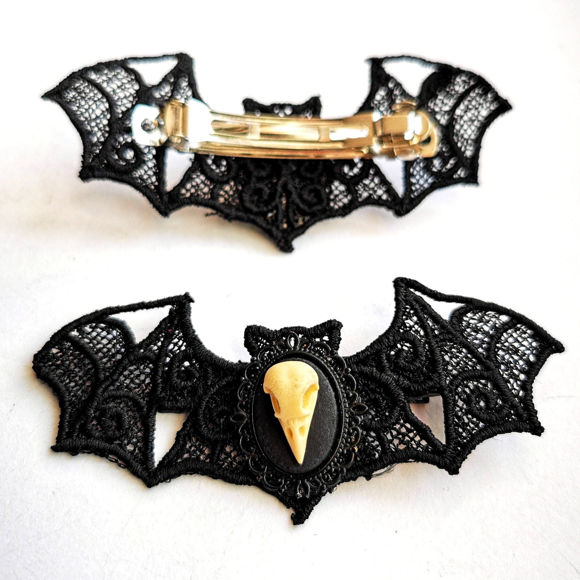 Fledermaus Schmuck mit Vogelschädel