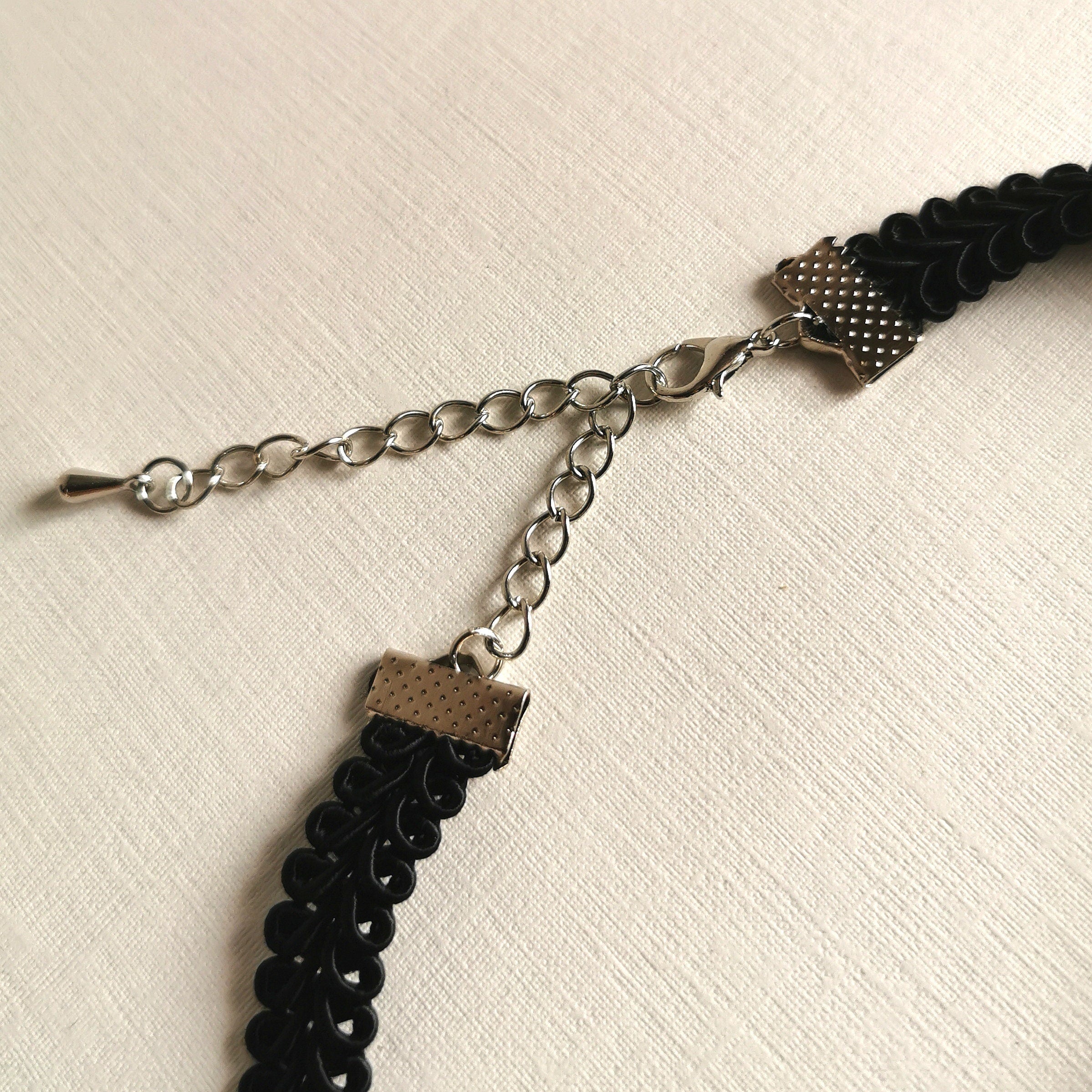 Schwarzer Choker ohne Anhänger