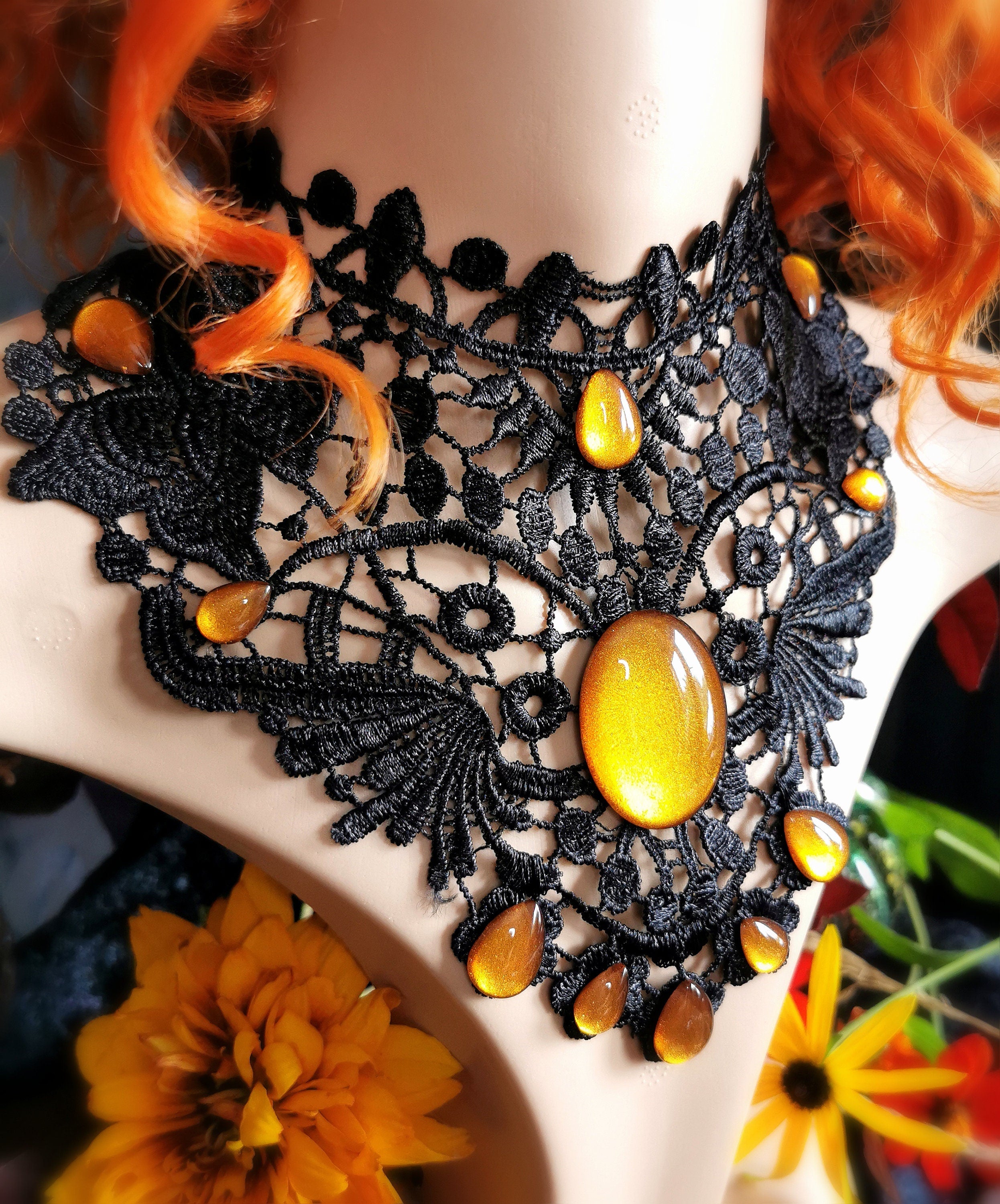 Collier schwarz Flügel